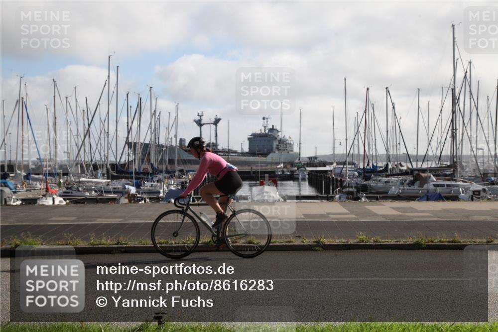 17.08.2025 - KN Förde Triathlon 2025 Yannick Fuchs http://msf.ph/oto/8616283 17.08.2025 09:32:42 Radfahren 130, 138, 162, 242, 243 meine-sportfotos.de