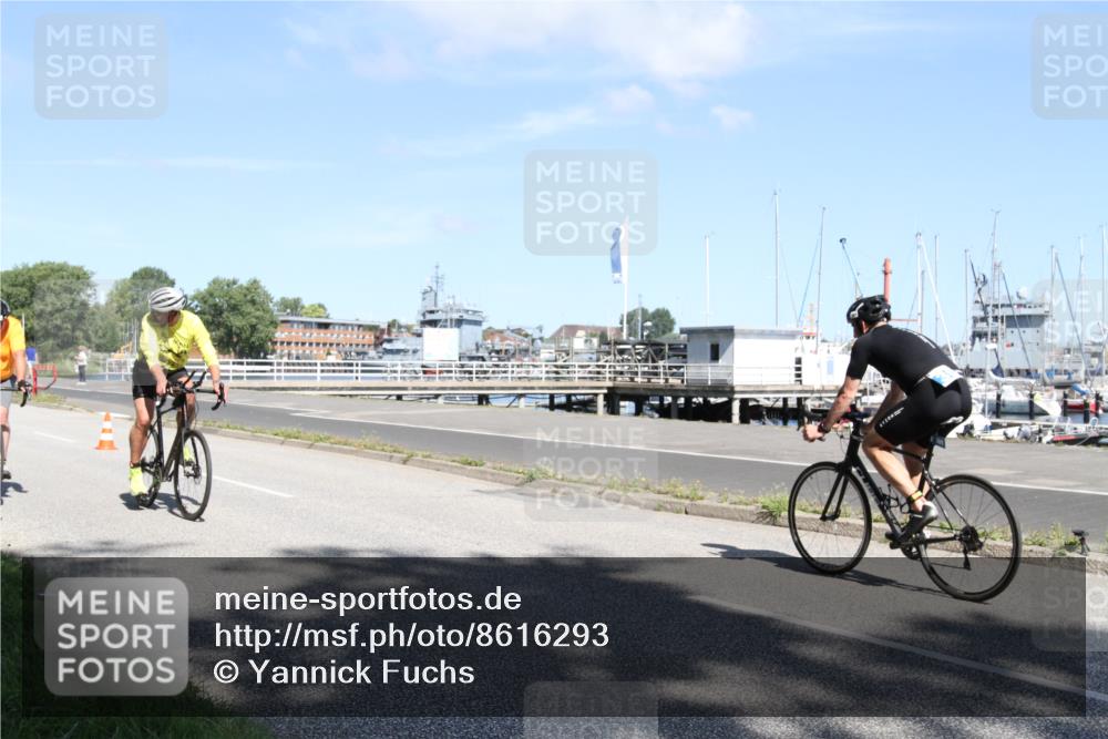 17.08.2025 - KN Förde Triathlon 2025 Yannick Fuchs http://msf.ph/oto/8616293 17.08.2025 11:34:44 Radfahren 309, 328, 348, 360, 363, 365, 608, 616, 632 meine-sportfotos.de