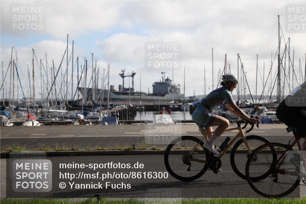 17.08.2025 - KN Förde Triathlon 2025 Yannick Fuchs http://msf.ph/oto/8616300 17.08.2025 09:32:51 Radfahren 111, 126, 133, 152, 197, 198, 208, 212, 216, 221 meine-sportfotos.de