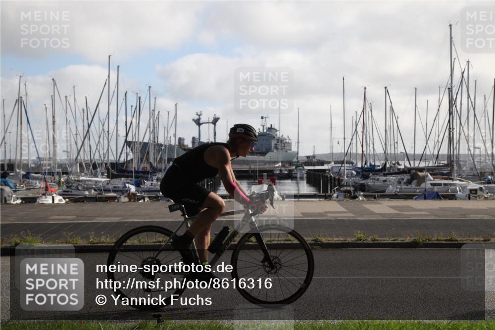 17.08.2025 - KN Förde Triathlon 2025 Yannick Fuchs http://msf.ph/oto/8616316 17.08.2025 09:32:54 Radfahren 102, 111, 126, 133, 152, 197, 198, 208, 212, 216, 218, 221 meine-sportfotos.de