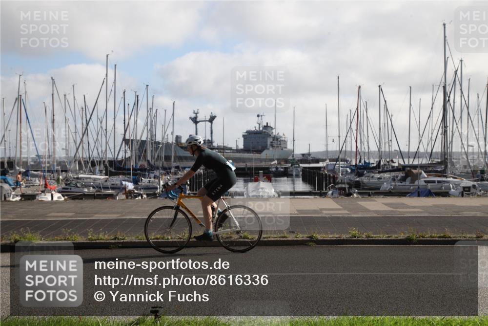 17.08.2025 - KN Förde Triathlon 2025 Yannick Fuchs http://msf.ph/oto/8616336 17.08.2025 09:33:04 Radfahren 102, 104, 122, 218 meine-sportfotos.de