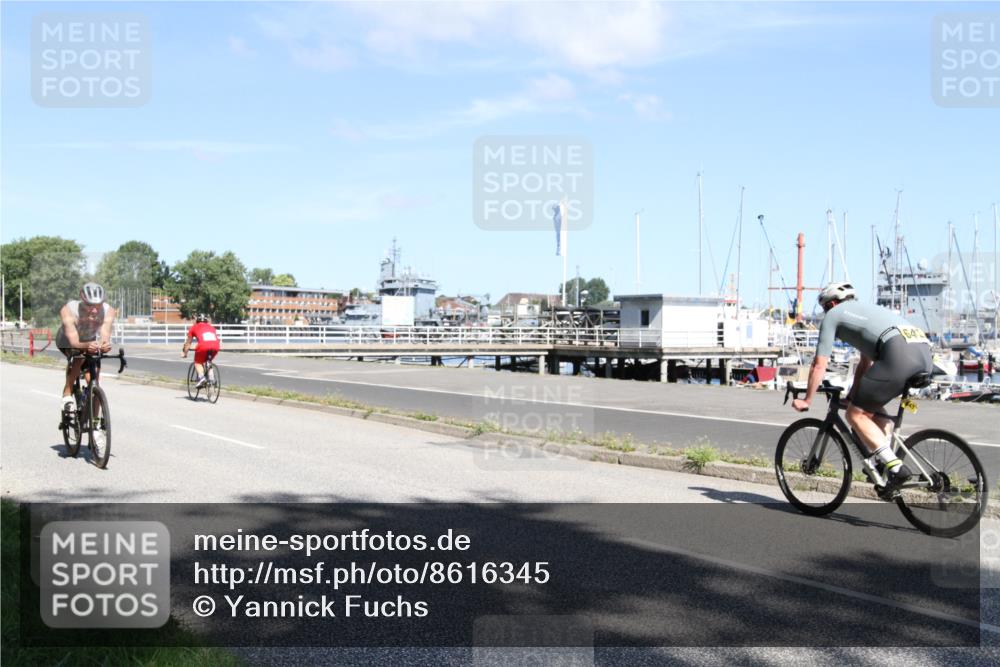 17.08.2025 - KN Förde Triathlon 2025 Yannick Fuchs http://msf.ph/oto/8616345 17.08.2025 11:35:04 Radfahren 284, 295, 296, 349, 372, 619, 633, 642, 643 meine-sportfotos.de