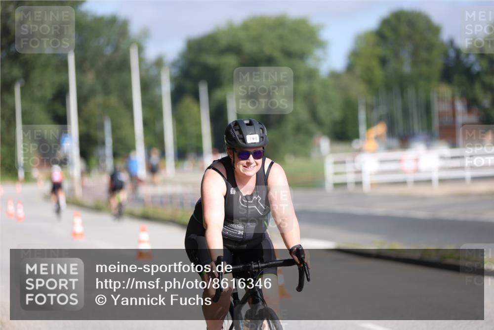 17.08.2025 - KN Förde Triathlon 2025 Yannick Fuchs http://msf.ph/oto/8616346 17.08.2025 09:35:19 Radfahren 118, 164, 194, 101, 144 meine-sportfotos.de