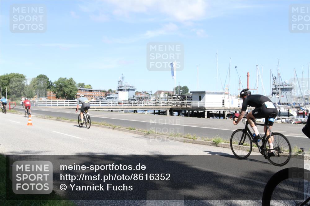 17.08.2025 - KN Förde Triathlon 2025 Yannick Fuchs http://msf.ph/oto/8616352 17.08.2025 11:35:05 Radfahren 284, 295, 349, 372, 619, 642, 643 meine-sportfotos.de