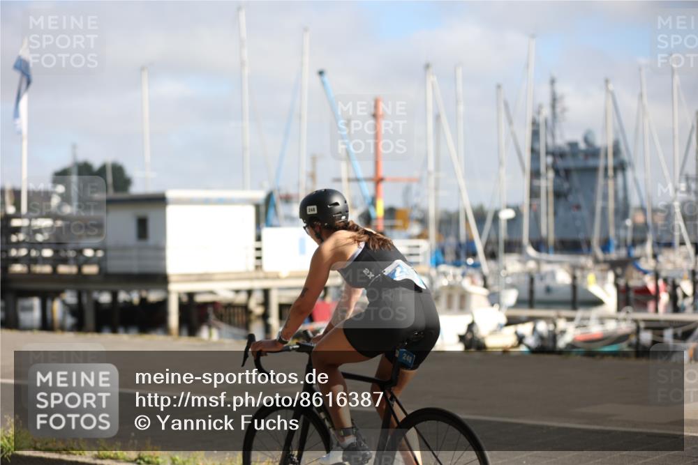 17.08.2025 - KN Förde Triathlon 2025 Yannick Fuchs http://msf.ph/oto/8616387 17.08.2025 09:35:35 Radfahren 142, 248, 251, 115, 118, 150, 248 meine-sportfotos.de
