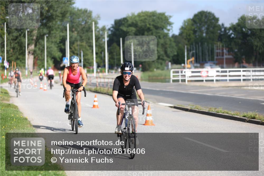 17.08.2025 - KN Förde Triathlon 2025 Yannick Fuchs http://msf.ph/oto/8616406 17.08.2025 09:35:44 Radfahren 135, 140, 142, 143, 180, 231, 249 meine-sportfotos.de