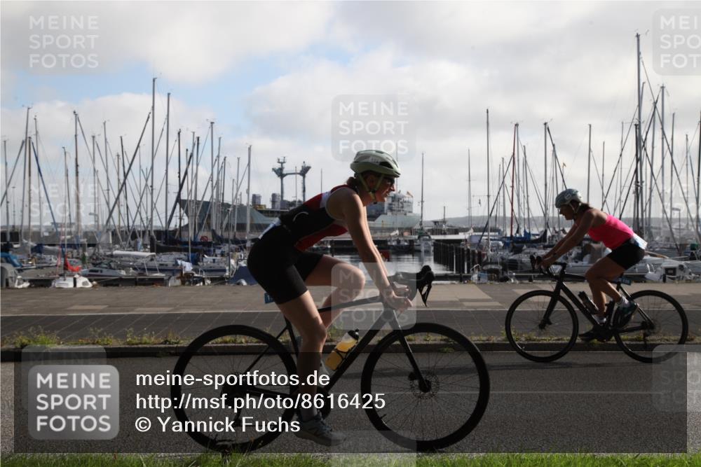 17.08.2025 - KN Förde Triathlon 2025 Yannick Fuchs http://msf.ph/oto/8616425 17.08.2025 09:33:51 Radfahren 135, 142, 150, 171, 249 meine-sportfotos.de
