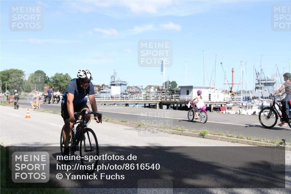 17.08.2025 - KN Förde Triathlon 2025 Yannick Fuchs http://msf.ph/oto/8616540 17.08.2025 11:36:54 Radfahren 323, 349, 361, 372, 382, 619, 624 meine-sportfotos.de