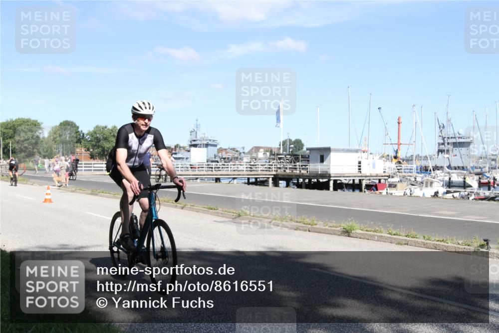 17.08.2025 - KN Förde Triathlon 2025 Yannick Fuchs http://msf.ph/oto/8616551 17.08.2025 11:37:04 Radfahren 282, 294, 323, 345, 617, 626, 627 meine-sportfotos.de