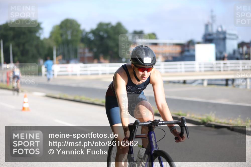 17.08.2025 - KN Förde Triathlon 2025 Yannick Fuchs http://msf.ph/oto/8616562 17.08.2025 09:36:21 Radfahren 177, 252, 121 meine-sportfotos.de