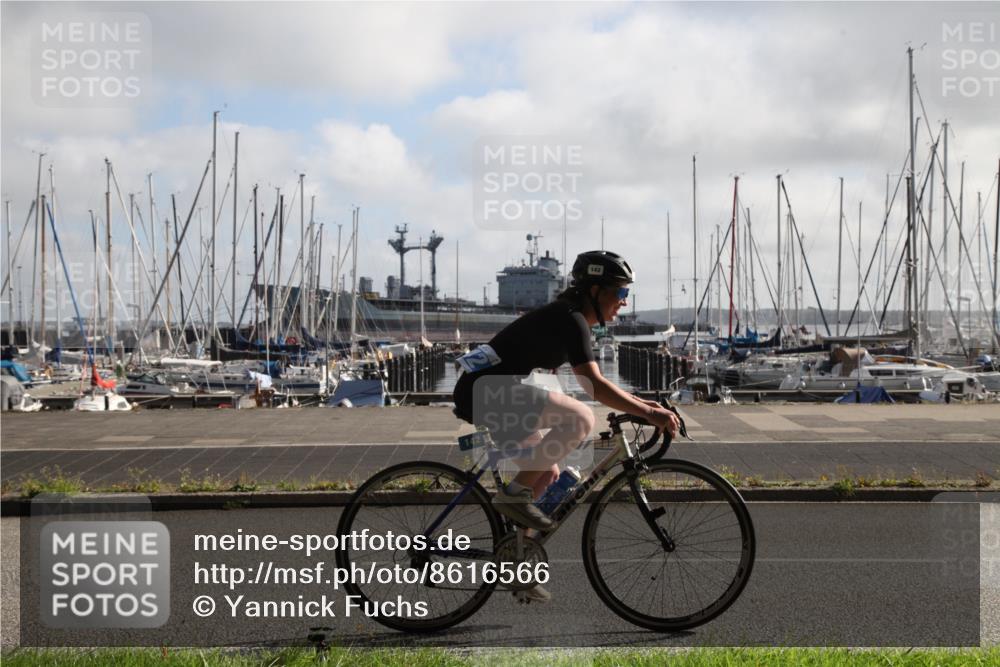 17.08.2025 - KN Förde Triathlon 2025 Yannick Fuchs http://msf.ph/oto/8616566 17.08.2025 09:35:44 Radfahren 135, 142 meine-sportfotos.de