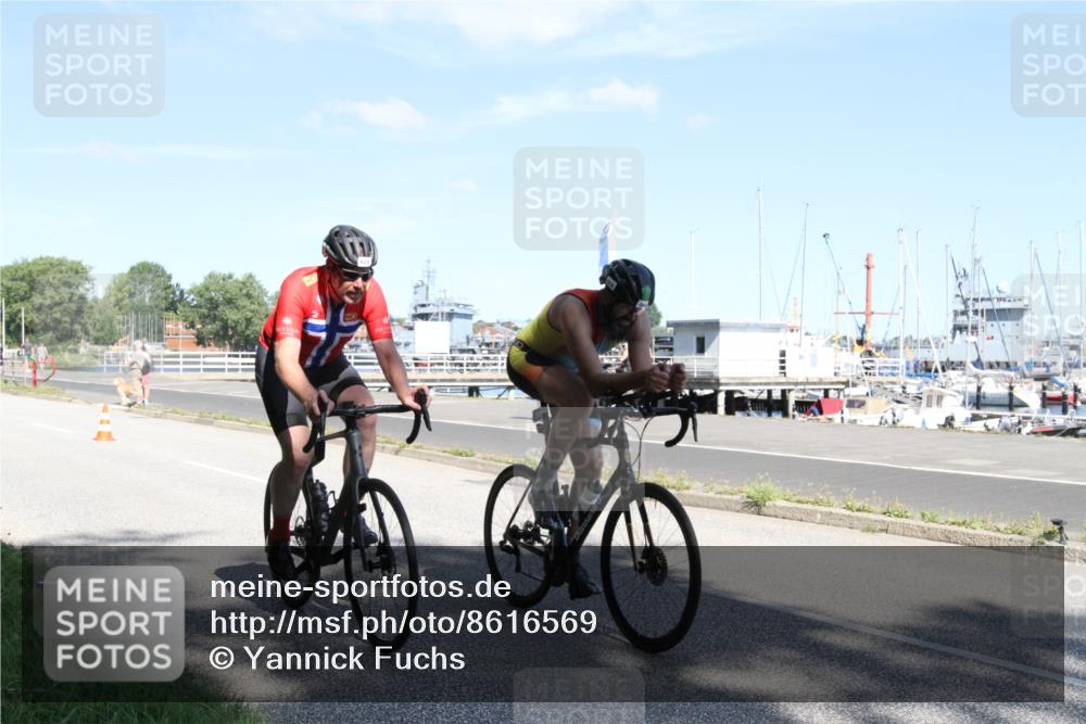 17.08.2025 - KN Förde Triathlon 2025 Yannick Fuchs http://msf.ph/oto/8616569 17.08.2025 11:37:16 Radfahren 310, 610, 629 meine-sportfotos.de