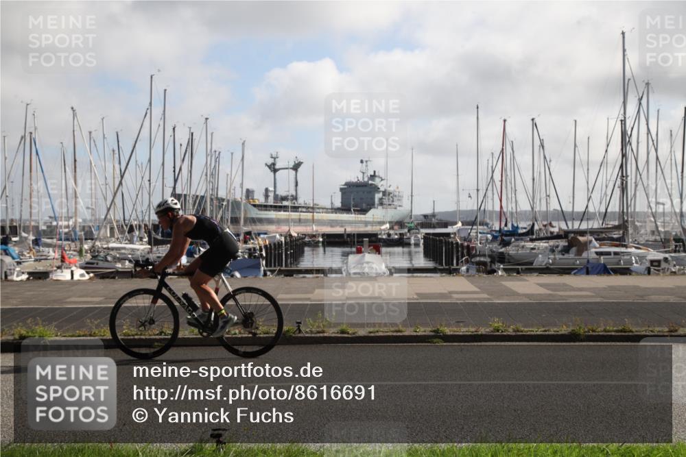 17.08.2025 - KN Förde Triathlon 2025 Yannick Fuchs http://msf.ph/oto/8616691 17.08.2025 09:37:35 Radfahren 106, 116, 180, 189, 248, 251 meine-sportfotos.de