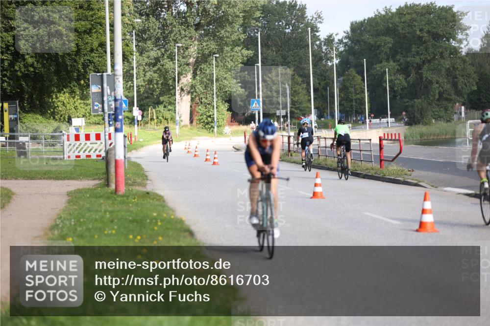 17.08.2025 - KN Förde Triathlon 2025 Yannick Fuchs http://msf.ph/oto/8616703 17.08.2025 09:37:10 Radfahren 115, 164, 137, 173, 185, 187 meine-sportfotos.de
