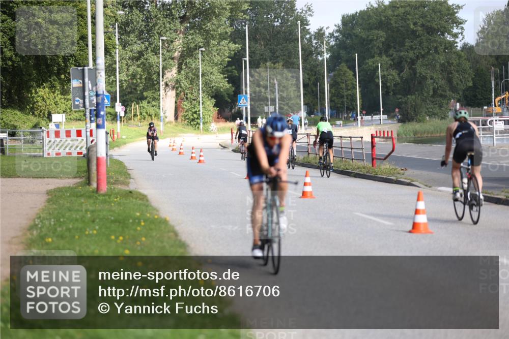 17.08.2025 - KN Förde Triathlon 2025 Yannick Fuchs http://msf.ph/oto/8616706 17.08.2025 09:37:10 Radfahren 115, 164, 137, 173, 185, 187 meine-sportfotos.de