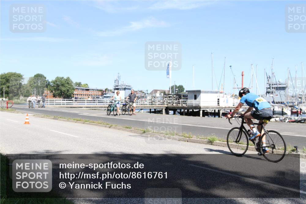 17.08.2025 - KN Förde Triathlon 2025 Yannick Fuchs http://msf.ph/oto/8616761 17.08.2025 11:40:12 Radfahren 299, 337, 603, 611, 631 meine-sportfotos.de