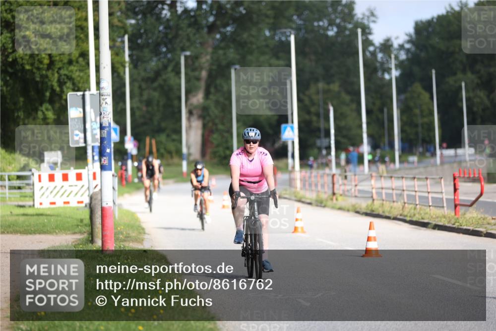 17.08.2025 - KN Förde Triathlon 2025 Yannick Fuchs http://msf.ph/oto/8616762 17.08.2025 09:37:32 Radfahren 106, 158, 180, 189, 248, 251, 116 meine-sportfotos.de