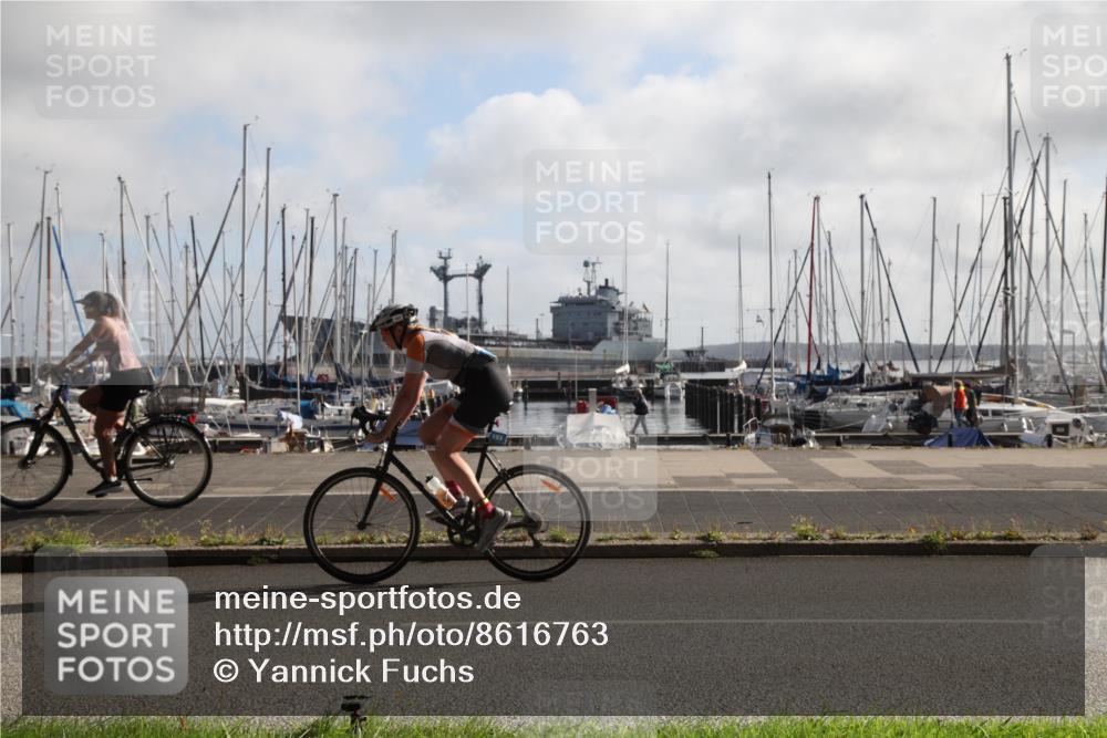 17.08.2025 - KN Förde Triathlon 2025 Yannick Fuchs http://msf.ph/oto/8616763 17.08.2025 09:38:11 Radfahren 103, 160, 192, 250 meine-sportfotos.de