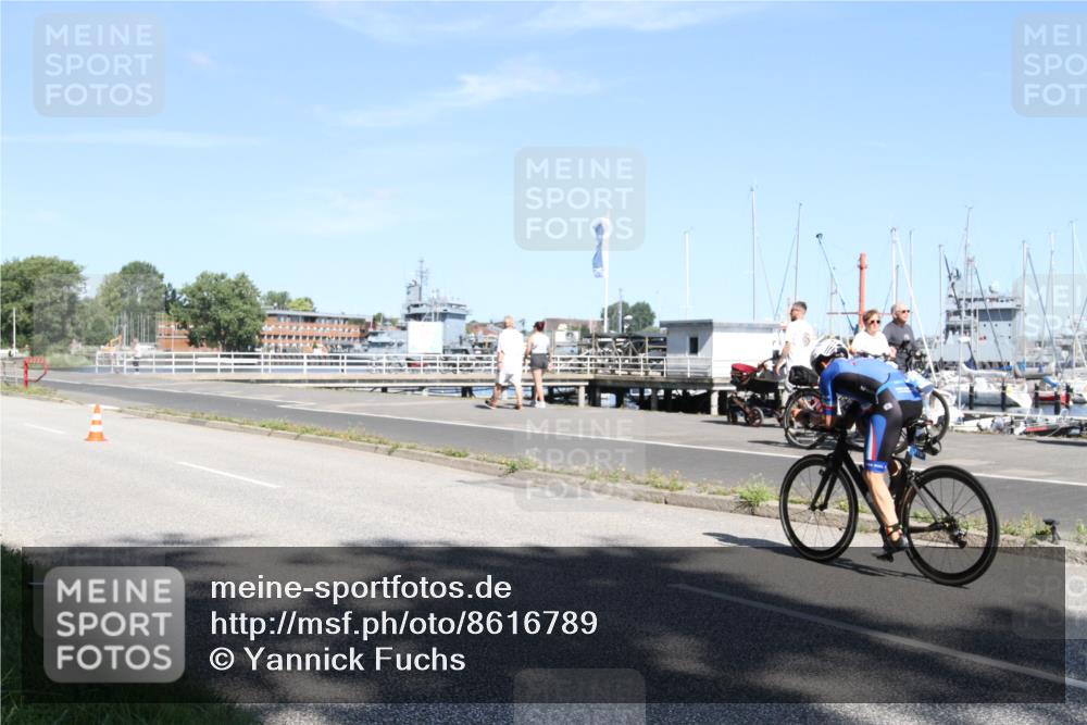 17.08.2025 - KN Förde Triathlon 2025 Yannick Fuchs http://msf.ph/oto/8616789 17.08.2025 11:40:38 Radfahren 304, 316, 335, 605, 620 meine-sportfotos.de