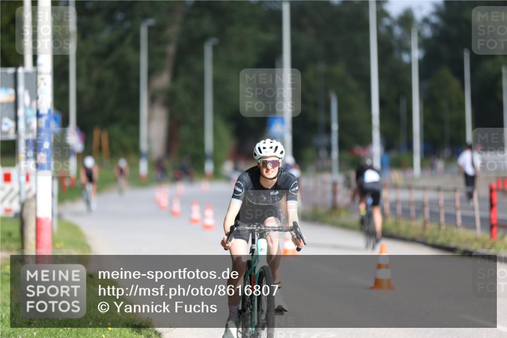 17.08.2025 - KN Förde Triathlon 2025 Yannick Fuchs http://msf.ph/oto/8616807 17.08.2025 09:37:42 Radfahren 140, 149, 158, 159, 161, 181, 106, 158, 180, 189, 248, 251 meine-sportfotos.de