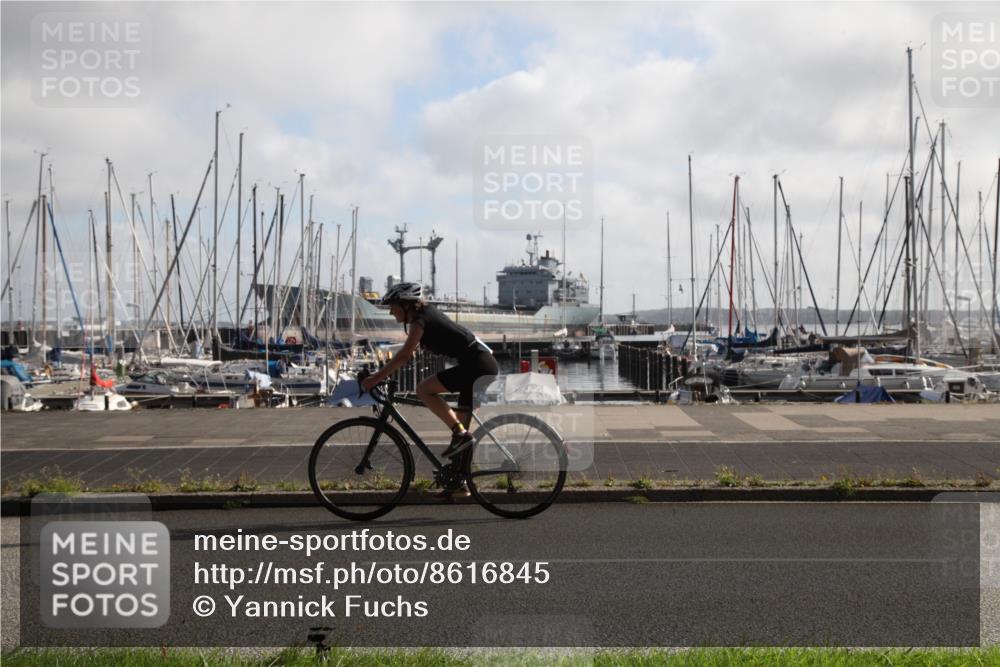 17.08.2025 - KN Förde Triathlon 2025 Yannick Fuchs http://msf.ph/oto/8616845 17.08.2025 09:39:13 Radfahren 119, 155, 176, 182 meine-sportfotos.de