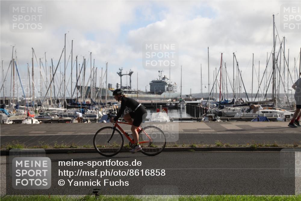 17.08.2025 - KN Förde Triathlon 2025 Yannick Fuchs http://msf.ph/oto/8616858 17.08.2025 09:39:20 Radfahren 106, 119, 155, 175, 189 meine-sportfotos.de