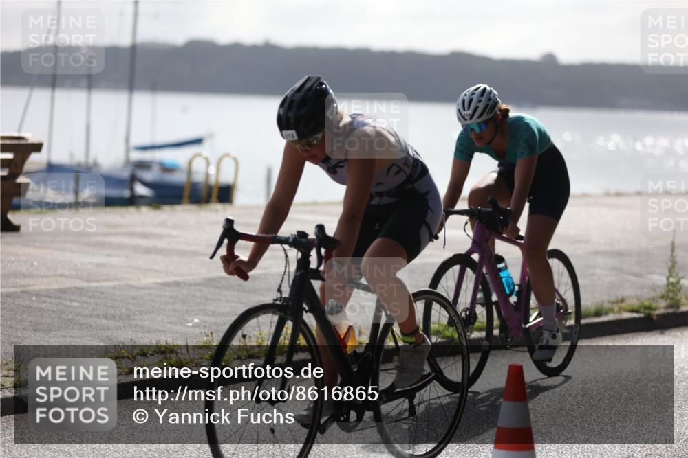 17.08.2025 - KN Förde Triathlon 2025 Yannick Fuchs http://msf.ph/oto/8616865 17.08.2025 09:37:58 Radfahren 109, 113, 153, 160, 220, 228, 250, 121, 149, 159, 228 meine-sportfotos.de