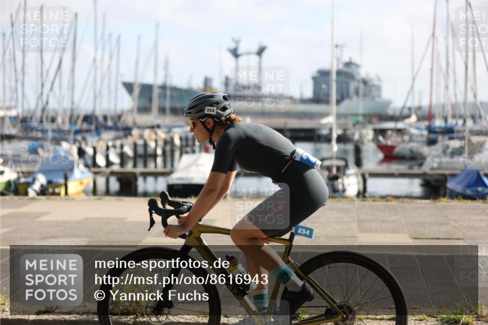 17.08.2025 - KN Förde Triathlon 2025 Yannick Fuchs http://msf.ph/oto/8616943 17.08.2025 09:38:20 Radfahren 169, 177, 254, 177 meine-sportfotos.de