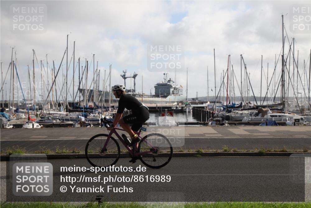17.08.2025 - KN Förde Triathlon 2025 Yannick Fuchs http://msf.ph/oto/8616989 17.08.2025 09:40:22 Radfahren 108, 110, 114, 125, 169, 202 meine-sportfotos.de