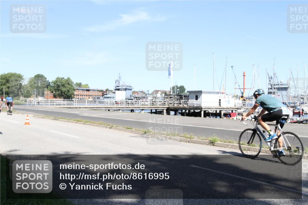 17.08.2025 - KN Förde Triathlon 2025 Yannick Fuchs http://msf.ph/oto/8616995 17.08.2025 11:44:01 Radfahren 311, 327, 338, 348, 355, 360, 362, 613, 638 meine-sportfotos.de