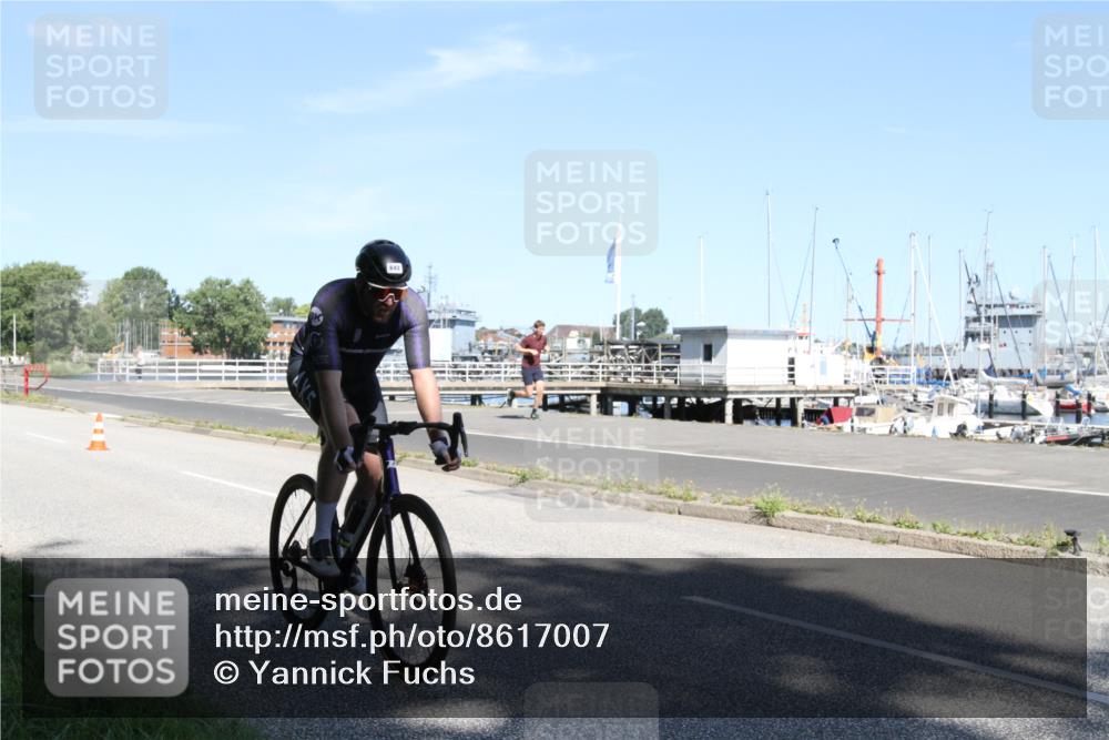 17.08.2025 - KN Förde Triathlon 2025 Yannick Fuchs http://msf.ph/oto/8617007 17.08.2025 11:44:18 Radfahren 343, 350, 374, 642 meine-sportfotos.de