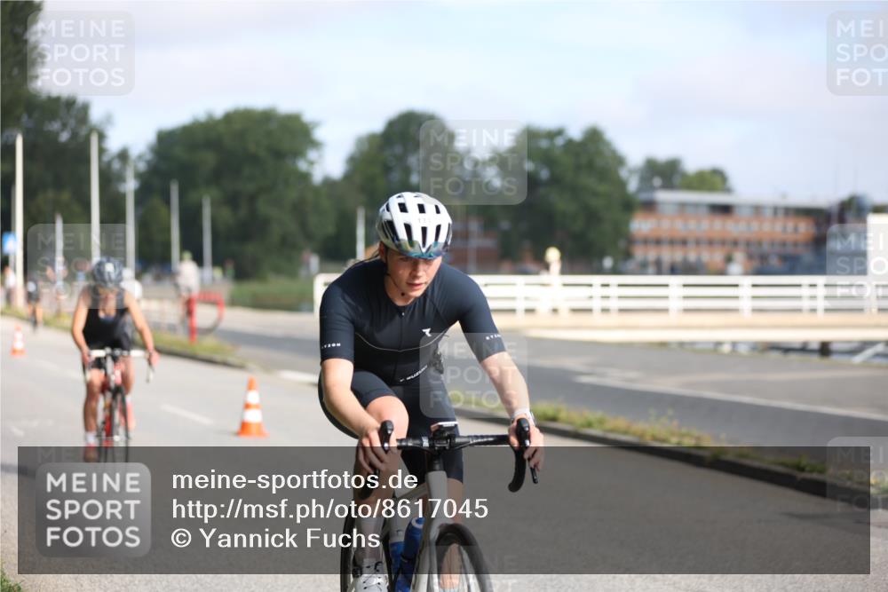 17.08.2025 - KN Förde Triathlon 2025 Yannick Fuchs http://msf.ph/oto/8617045 17.08.2025 09:38:48 Radfahren 172, 173, 185, 187, 204, 207, 240, 241, 114, 179 meine-sportfotos.de