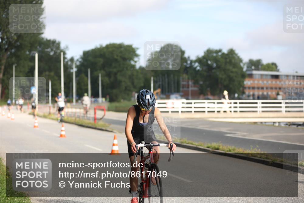 17.08.2025 - KN Förde Triathlon 2025 Yannick Fuchs http://msf.ph/oto/8617049 17.08.2025 09:38:49 Radfahren 172, 173, 185, 187, 204, 207, 240, 241, 179, 187, 207 meine-sportfotos.de