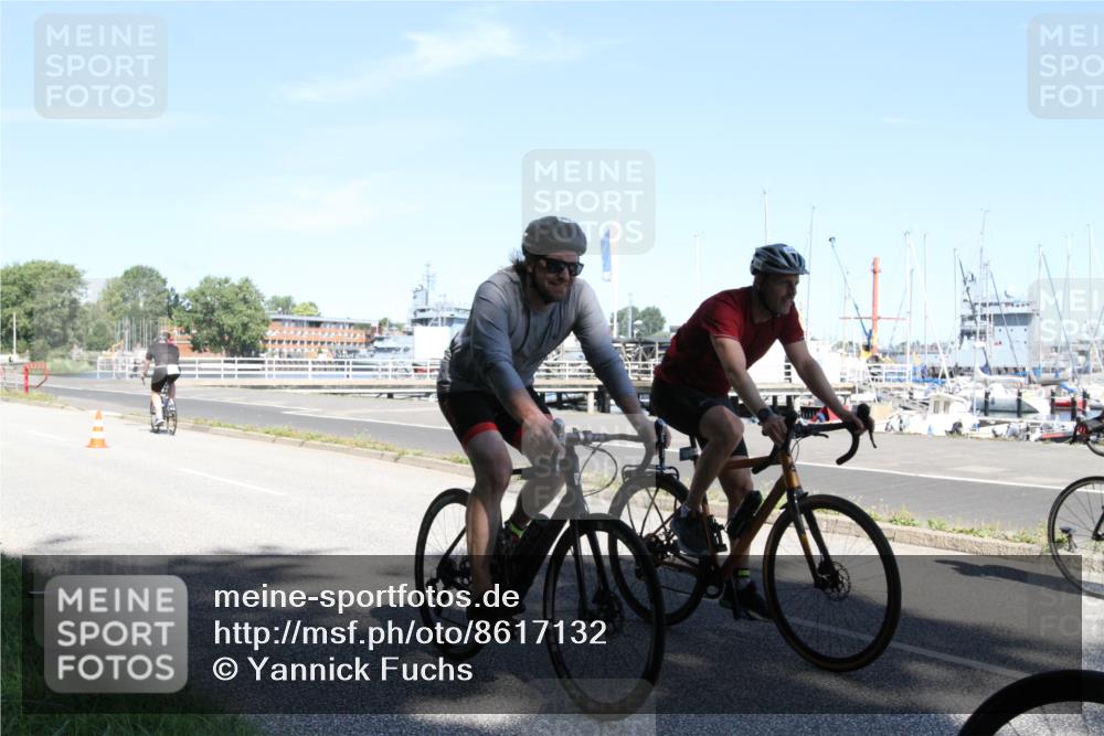 17.08.2025 - KN Förde Triathlon 2025 Yannick Fuchs http://msf.ph/oto/8617132 17.08.2025 11:46:08 Radfahren 326, 328, 329, 350, 363, 371, 372, 609, 619 meine-sportfotos.de