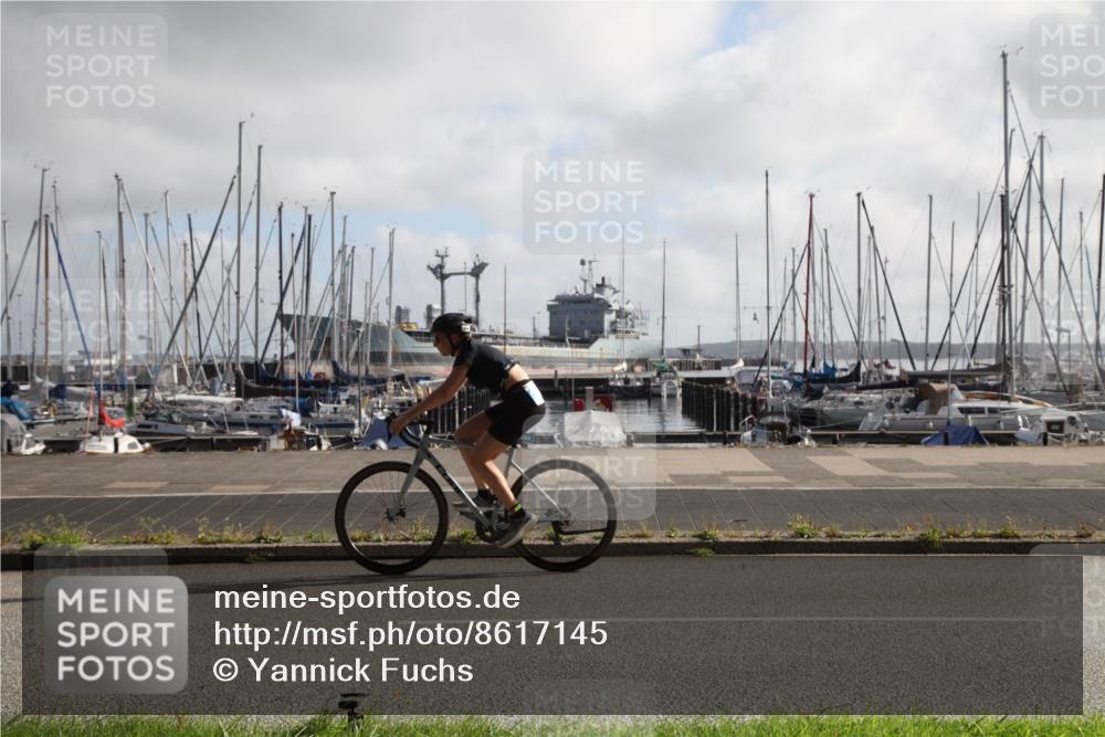 17.08.2025 - KN Förde Triathlon 2025 Yannick Fuchs http://msf.ph/oto/8617145 17.08.2025 09:41:57 Radfahren 104, 183, 244 meine-sportfotos.de