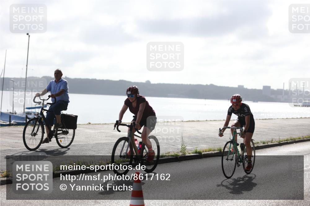 17.08.2025 - KN Förde Triathlon 2025 Yannick Fuchs http://msf.ph/oto/8617162 17.08.2025 09:39:13 Radfahren 106, 119, 155, 175, 176, 176, 182 meine-sportfotos.de