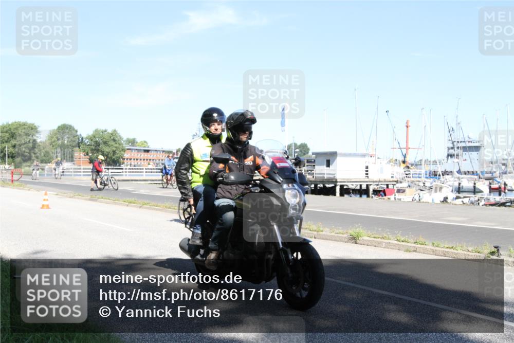 17.08.2025 - KN Förde Triathlon 2025 Yannick Fuchs http://msf.ph/oto/8617176 17.08.2025 11:47:02 Radfahren 367, 380 meine-sportfotos.de