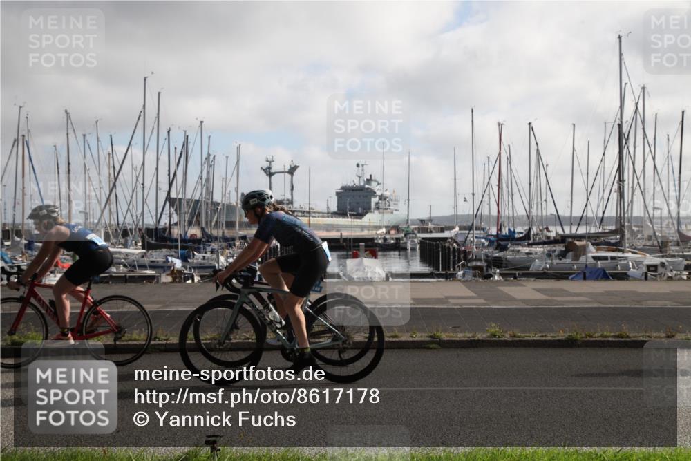 17.08.2025 - KN Förde Triathlon 2025 Yannick Fuchs http://msf.ph/oto/8617178 17.08.2025 09:42:10 Radfahren 111, 125, 127, 148, 186, 202, 205, 208, 215, 218, 219, 242 meine-sportfotos.de