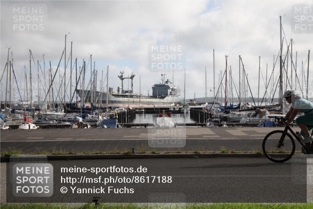 17.08.2025 - KN Förde Triathlon 2025 Yannick Fuchs http://msf.ph/oto/8617188 17.08.2025 09:42:11 Radfahren 111, 125, 127, 148, 174, 186, 202, 205, 208, 215, 218, 219, 242 meine-sportfotos.de