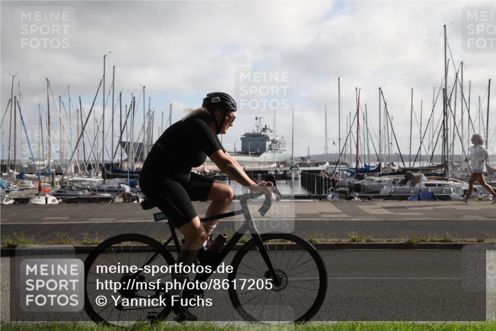 17.08.2025 - KN Förde Triathlon 2025 Yannick Fuchs http://msf.ph/oto/8617205 17.08.2025 09:42:19 Radfahren 107, 125, 174, 242, 245 meine-sportfotos.de