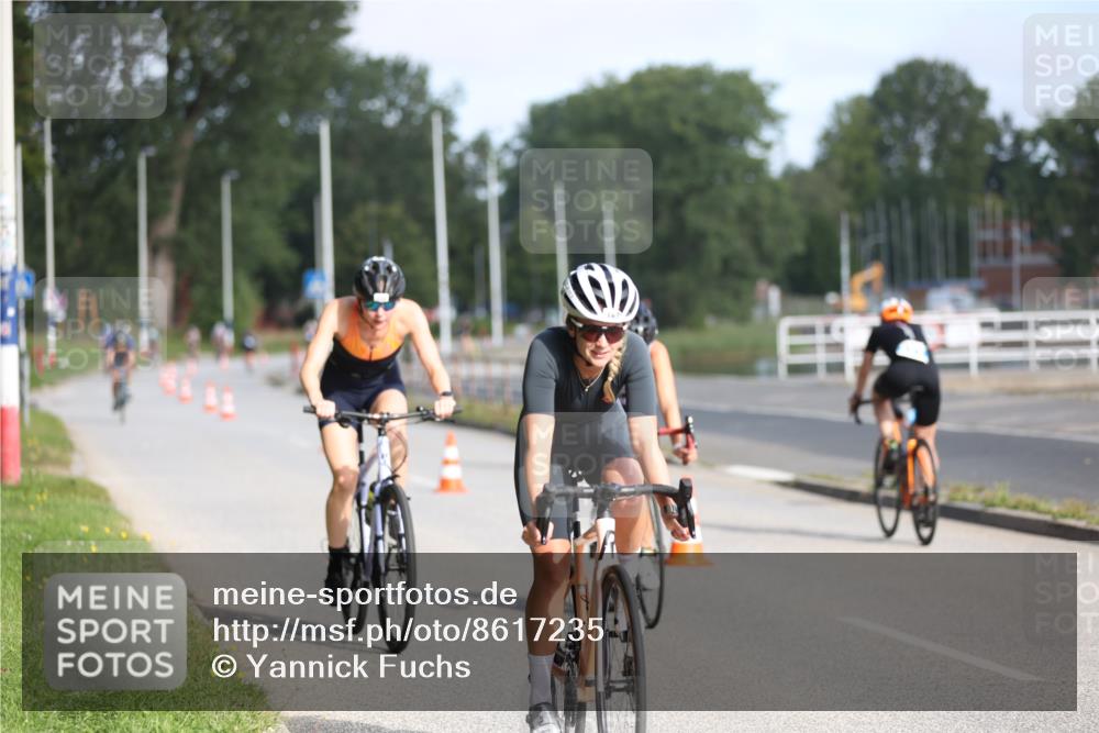 17.08.2025 - KN Förde Triathlon 2025 Yannick Fuchs http://msf.ph/oto/8617235 17.08.2025 09:39:38 Radfahren 109, 113, 158, 161, 181, 228, 117, 157 meine-sportfotos.de