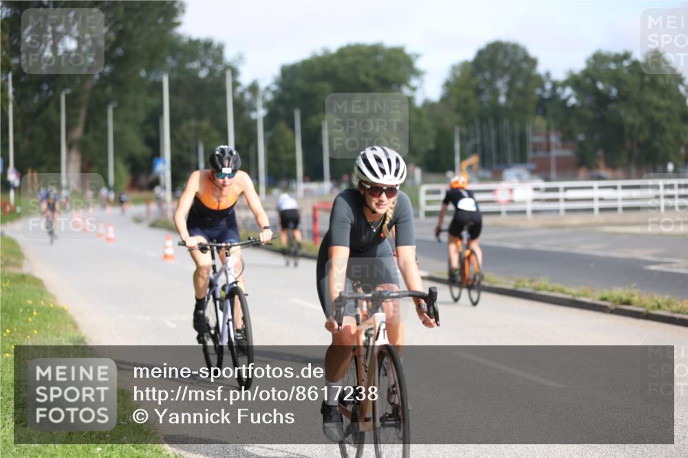 17.08.2025 - KN Förde Triathlon 2025 Yannick Fuchs http://msf.ph/oto/8617238 17.08.2025 09:39:38 Radfahren 109, 113, 158, 161, 181, 228, 117, 157 meine-sportfotos.de