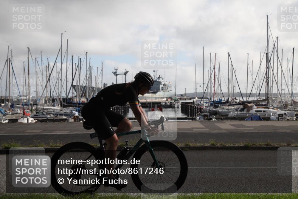 17.08.2025 - KN Förde Triathlon 2025 Yannick Fuchs http://msf.ph/oto/8617246 17.08.2025 09:42:47 Radfahren 133, 184, 195, 201, 221, 234 meine-sportfotos.de