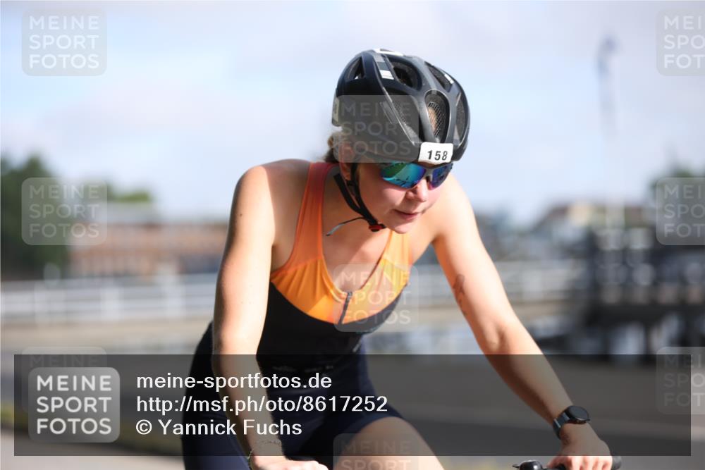 17.08.2025 - KN Förde Triathlon 2025 Yannick Fuchs http://msf.ph/oto/8617252 17.08.2025 09:39:39 Radfahren 109, 113, 158, 161, 181, 228, 109, 117, 157, 228 meine-sportfotos.de