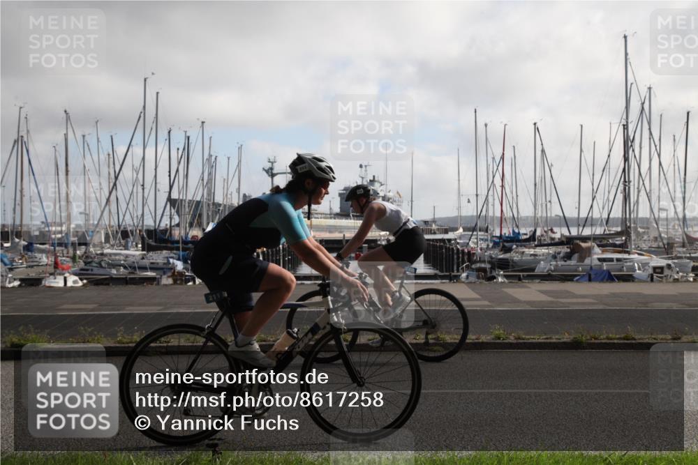 17.08.2025 - KN Förde Triathlon 2025 Yannick Fuchs http://msf.ph/oto/8617258 17.08.2025 09:42:55 Radfahren 195, 211, 212, 221, 230 meine-sportfotos.de