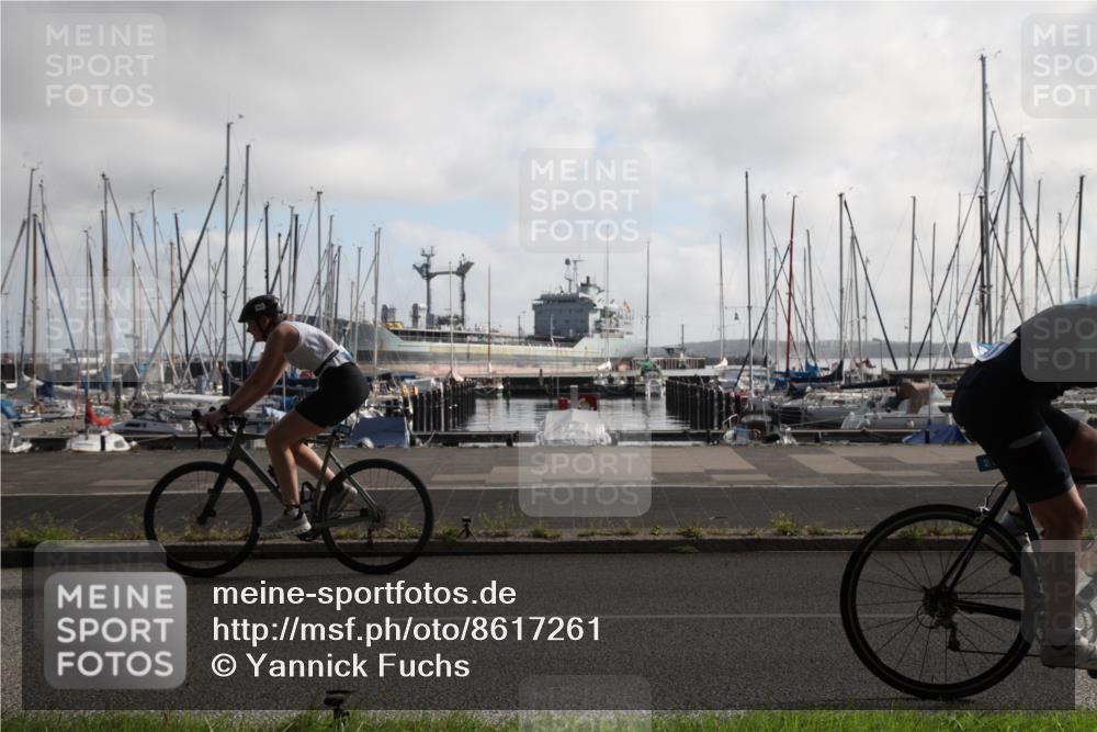 17.08.2025 - KN Förde Triathlon 2025 Yannick Fuchs http://msf.ph/oto/8617261 17.08.2025 09:42:56 Radfahren 195, 211, 212, 221, 230 meine-sportfotos.de