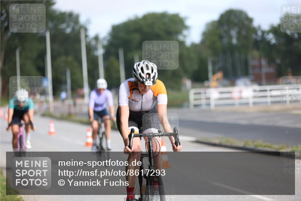 17.08.2025 - KN Förde Triathlon 2025 Yannick Fuchs http://msf.ph/oto/8617293 17.08.2025 09:39:52 Radfahren 103, 136, 149, 153, 183, 192, 220, 245, 250, 181 meine-sportfotos.de