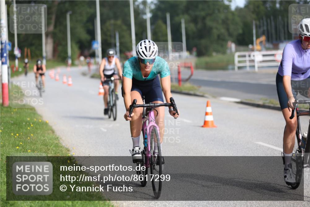 17.08.2025 - KN Förde Triathlon 2025 Yannick Fuchs http://msf.ph/oto/8617299 17.08.2025 09:39:53 Radfahren 103, 136, 149, 153, 183, 192, 220, 245, 250, 149 meine-sportfotos.de