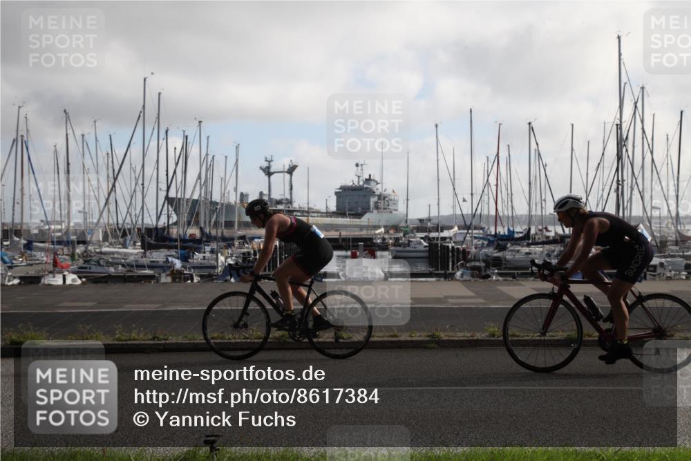 17.08.2025 - KN Förde Triathlon 2025 Yannick Fuchs http://msf.ph/oto/8617384 17.08.2025 09:44:01 Radfahren 111, 122, 127, 145, 146, 147, 148, 151, 162, 208, 215, 218, 242 meine-sportfotos.de