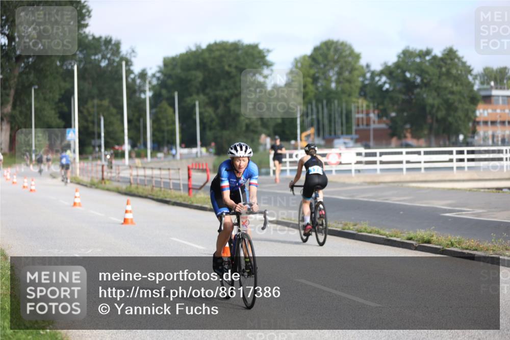 17.08.2025 - KN Förde Triathlon 2025 Yannick Fuchs http://msf.ph/oto/8617386 17.08.2025 09:40:16 Radfahren 108, 110, 114, 125, 169, 202, 174, 202, 254 meine-sportfotos.de